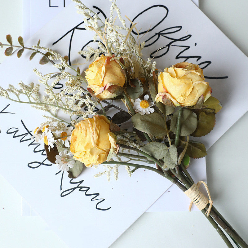 Autumnal Rose & Daisy Bouquet, 14" Faux Burnt Edge Flowers, Realistic Vintage Stems for Home Decor, Wedding Centrepieces, DIY Florists