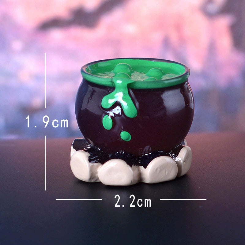 Halloween Glow-in-the-Dark Ghost Pumpkin Resin Decor, 6 Styles, Perfect for Home Decor, Party, and Seasonal Displays