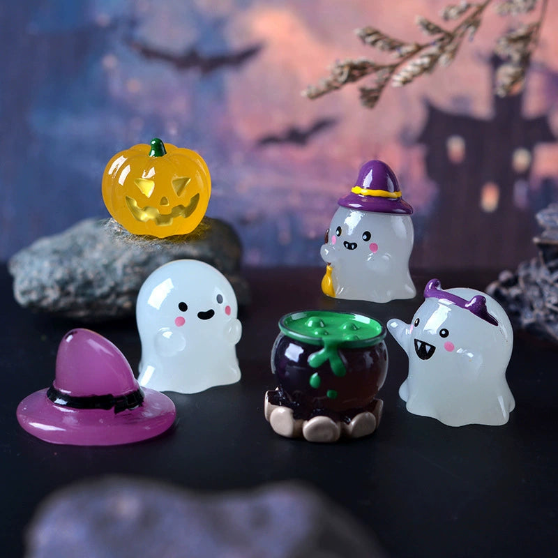Halloween Glow-in-the-Dark Ghost Pumpkin Resin Decor, 6 Styles, Perfect for Home Decor, Party, and Seasonal Displays