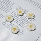 Handcrafted Warm-Coloured Knit Daisy Flowers, 1" Realistic Faux Floral Embellishments for Corsages, Gift Wrapping, Home Decor, Weddings