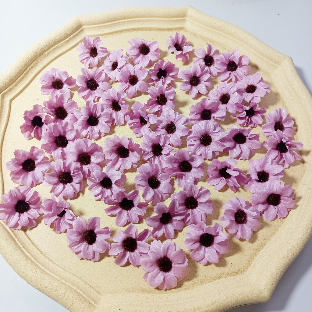 50-Pack Small Silk Daisy Heads, 1.5" Faux Cosmos Flowers for DIY Crafts, Wreaths, Wedding Decor & Event Floristry, Bulk Floral Supplies