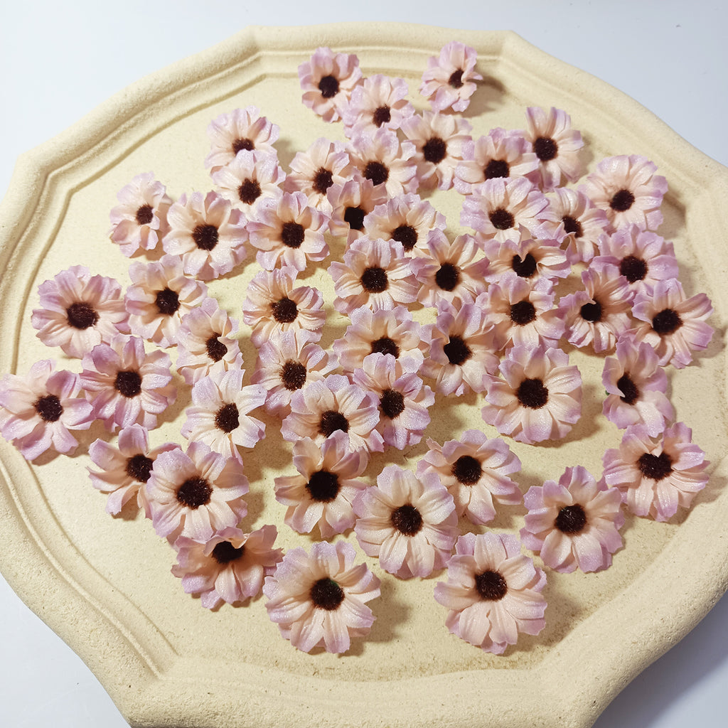 50-Pack Small Silk Daisy Heads, 1.5" Faux Cosmos Flowers for DIY Crafts, Wreaths, Wedding Decor & Event Floristry, Bulk Floral Supplies