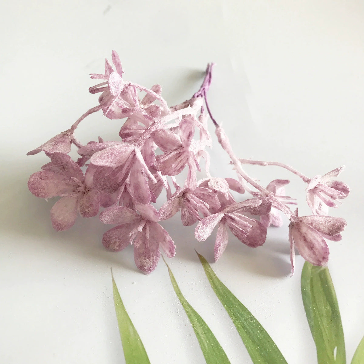 Artificial Frosted Greenery Picks, 6.5" Pine Mist Stems, Realistic Filler Foliage for DIY Wreaths, Weddings & Crafts, Available in 8 Colours