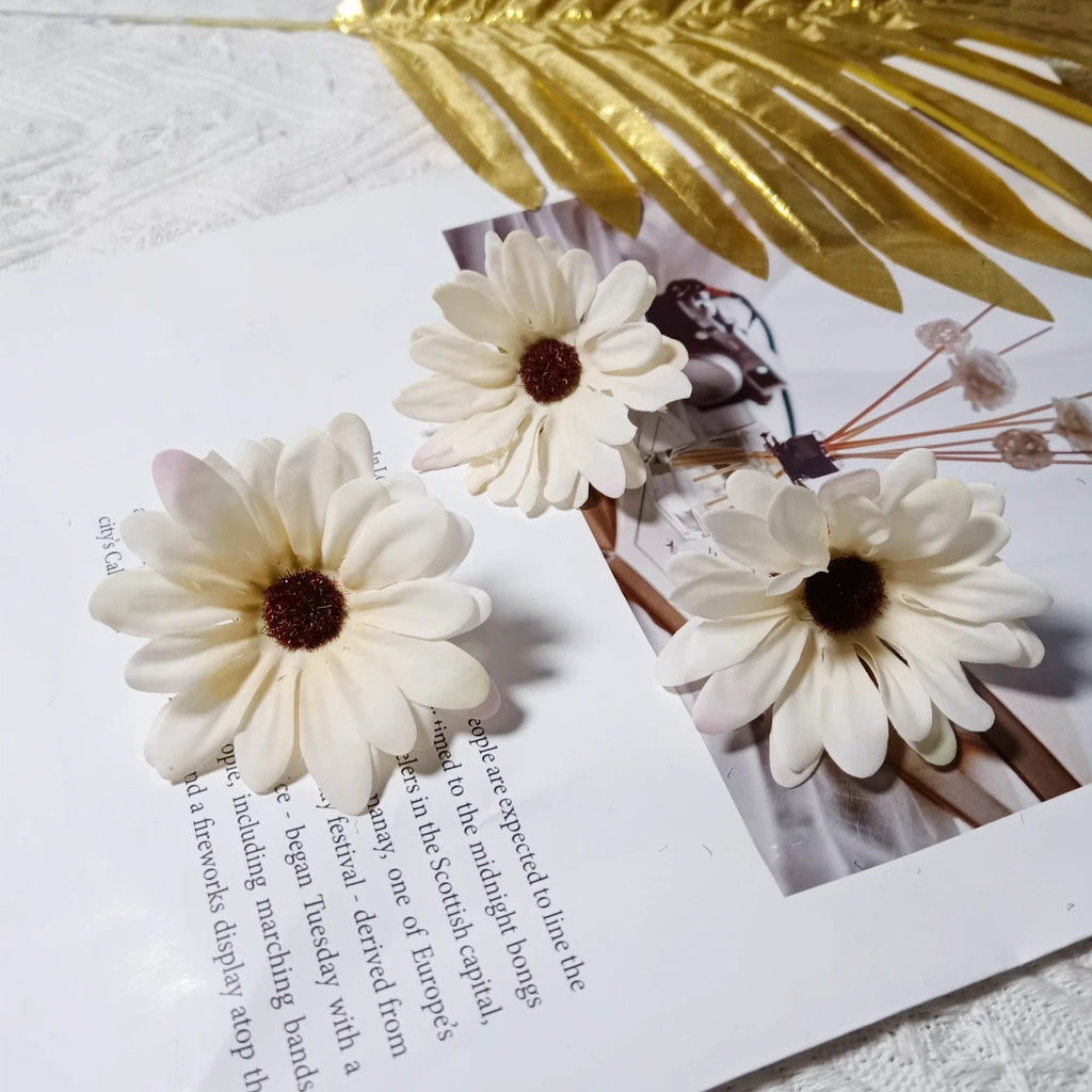 Realistic 3" Daisy Flower Heads, Soft Fabric, Perfect for DIY Wedding Decor, Home Accents, Gift Wrapping, Floral Arrangements