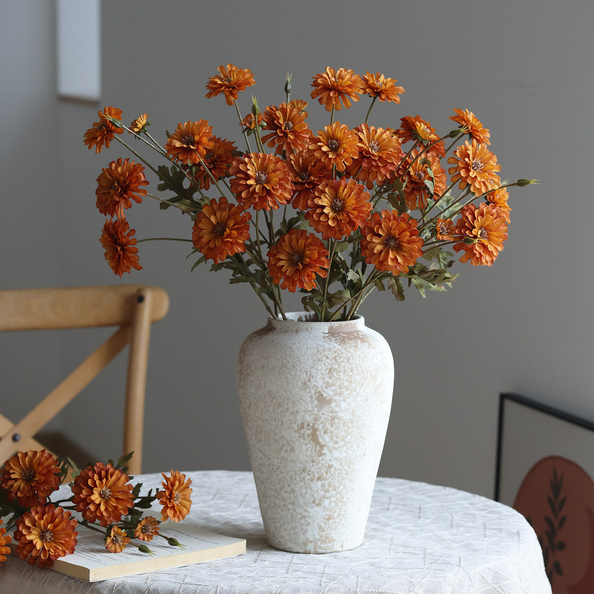 Artificial Daisy Stem, 21" Real-Touch Silk Flower for Vase Arrangements, Home Decor, Weddings & Cottagecore Style