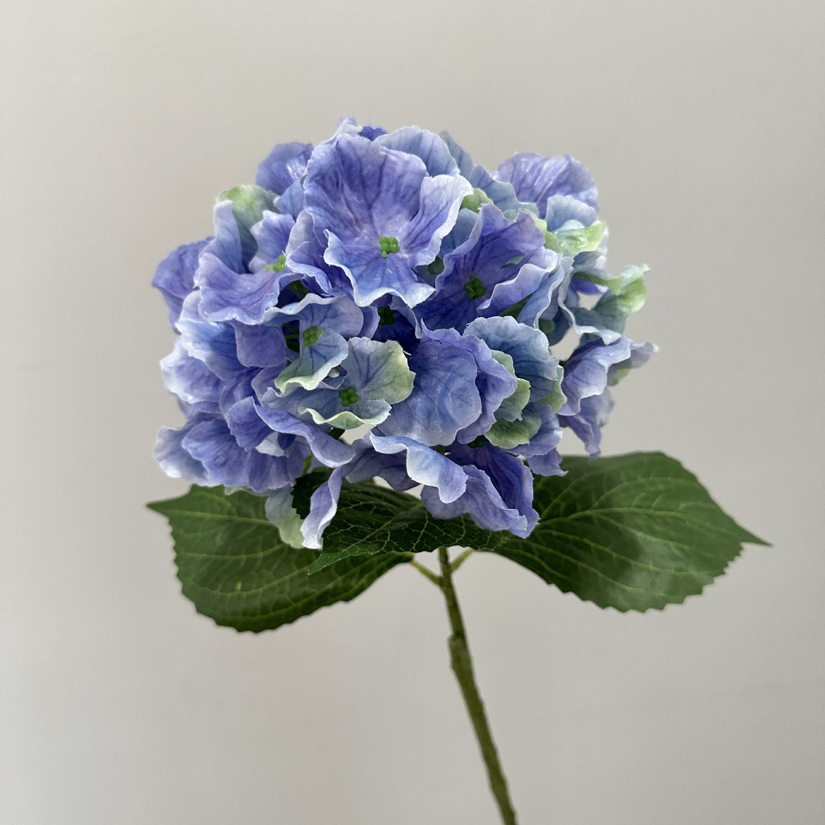 Vintage Autumn Wave Hydrangea Bush, 22" Tall, Realistic Artificial Flower for Home Decor, Hotel Styling