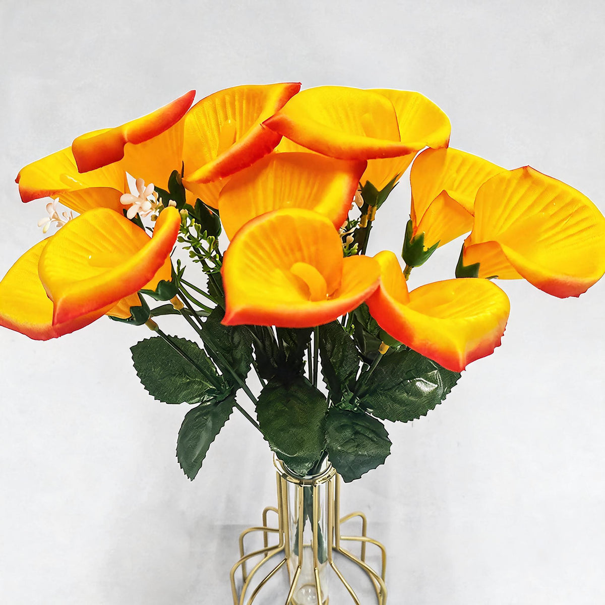 Artificial Calla Lily Bouquet, Silk Mini Calla Lilies, Wedding Bouquet, Home Decor, 12" Height, 7 Blooms, 2" Diameter