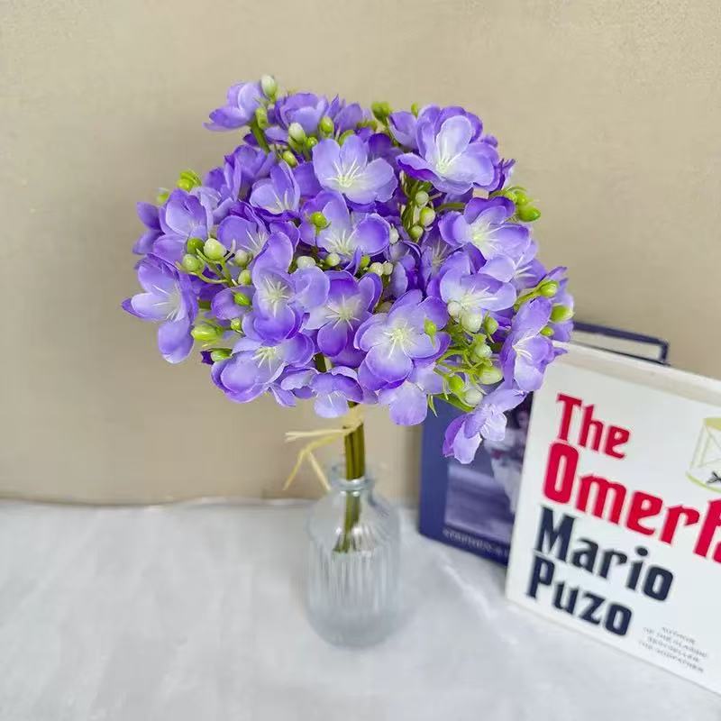 Artificial Jasmine Bouquet, Set of 4, Silk Jasmine Flower Stems, Modern Bouquet for Weddings, Home Decor, Table Centerpieces